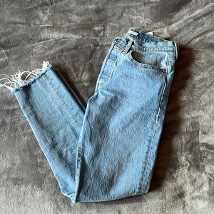 Levi Wedgie Jean